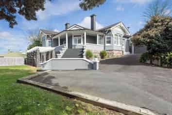 15 Buckley Road, Epsom