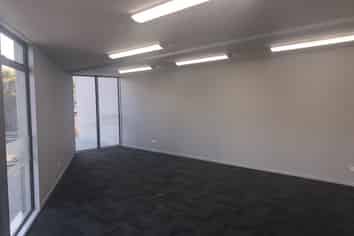 New Warehouse 248.84 m2