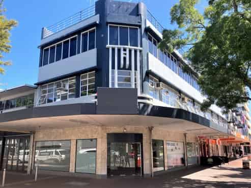 Modernised office space in Garden Place