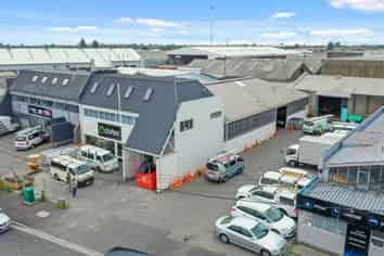 Industrial warehouse - Waltham