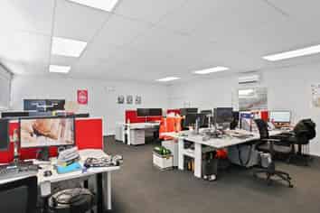 Industrial warehouse - Waltham