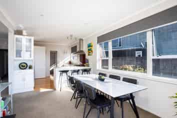 15 McLean Street, Strandon