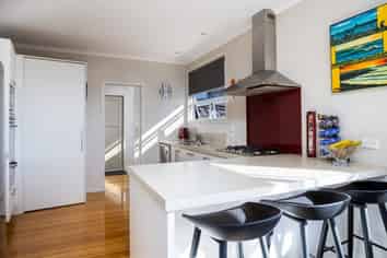 15 McLean Street, Strandon