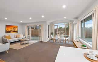 a/225 Travis Road, New Brighton