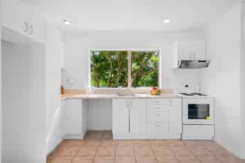 33 Marinich Drive, Ranui