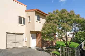 33 Marinich Drive, Ranui