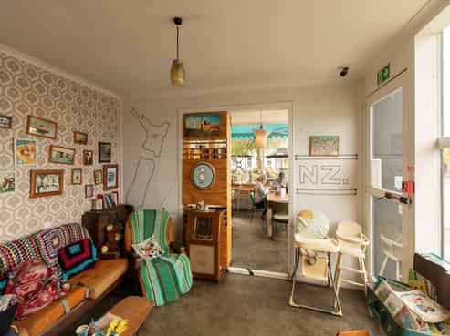 Iconic Cafe The Running Duck, Geraldine