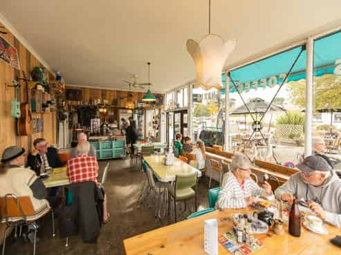 Iconic Cafe The Running Duck, Geraldine