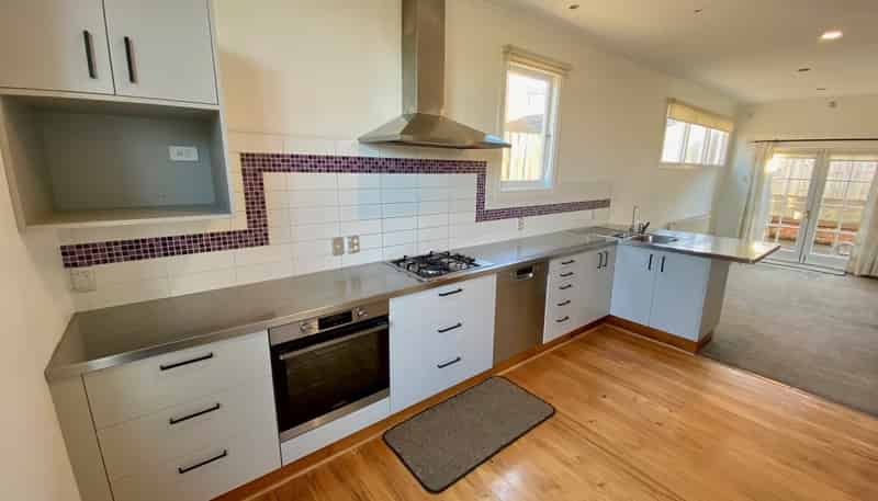 22 Selkirk Street, Roslyn