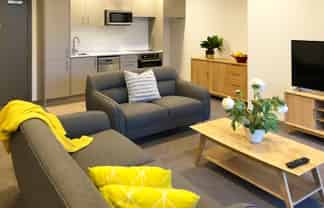 002/30 Red Oaks Drive, 