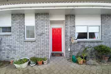 4C Lytton Street, Glenholme