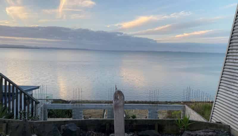 8A and 8B Crispe Road, Clarks Beach