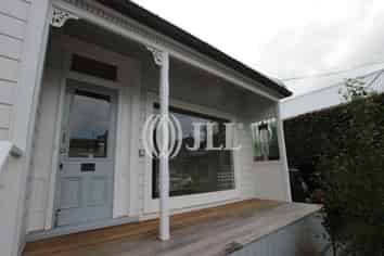 Gorgeous Kingsland Villa!