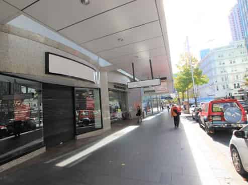 Exemplary retail frontage on Queen Street