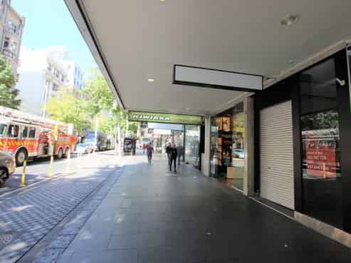 Boutique Queen Street Retail