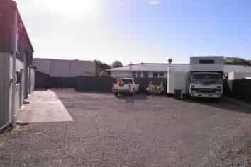 939m² Land in Woolston