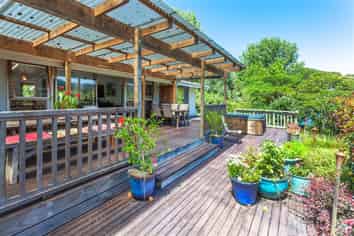 345 Hikuai Settlement Road, Pauanui