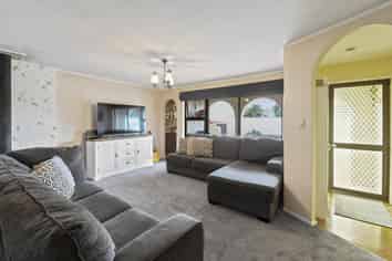 20A Taonui Street, Rosehill