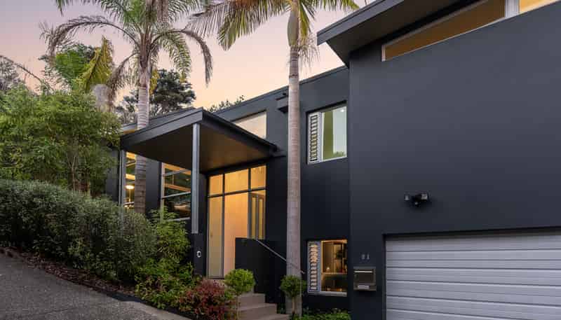 51 The Avenue , Albany