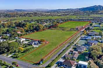 47,676sqm of prime, residentially-zoned land      