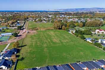 47,676sqm of prime, residentially-zoned land      