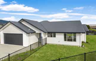 2 Lassen Place, Stoke