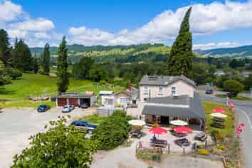 Established Business and Rural Lifestyle