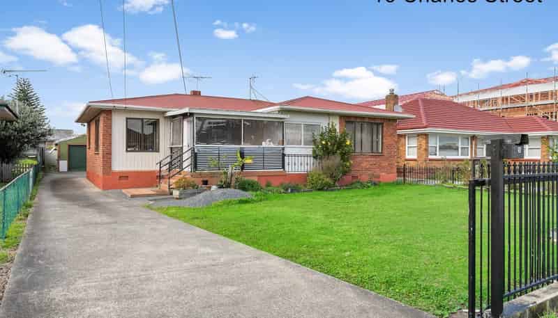 16 Charles Street, Papatoetoe