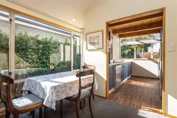 2/173 Idris Road, Strowan