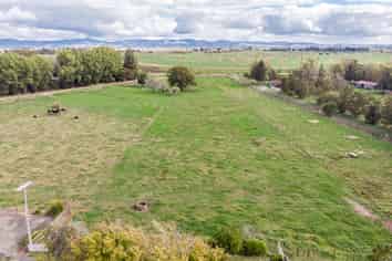 24 Wharf Road, Kerepehi