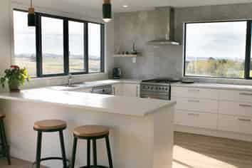 16 Te Houka Road, Balclutha