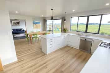 16 Te Houka Road, Balclutha