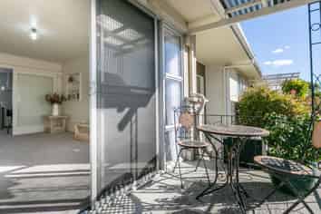 1/3 Crichton Place, Taradale