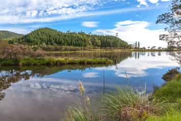 671 Hikuai Settlement Road, RD 1, Pauanui