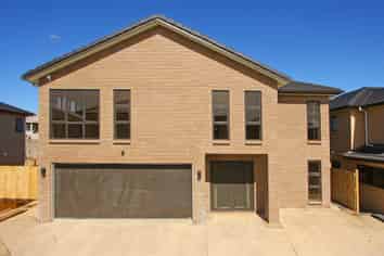 13 Grassways Avenue, Pakuranga