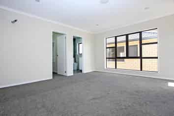 13 Grassways Avenue, Pakuranga