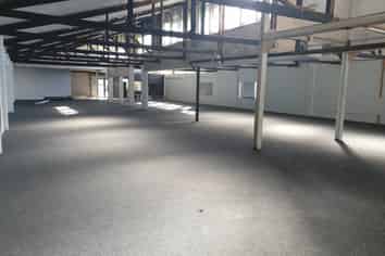 INDUSTRIAL OR RETAIL WAREHOUSE