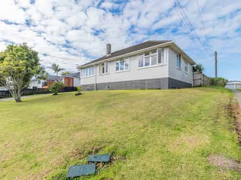 36 Hooks Road, Manurewa