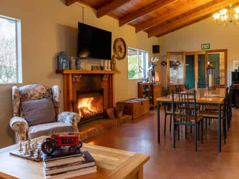 2117 Arapuni Road, Pukeatua