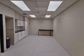 Premium Birkenhead Retail