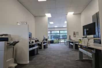 Premium retail/office next to medical centre