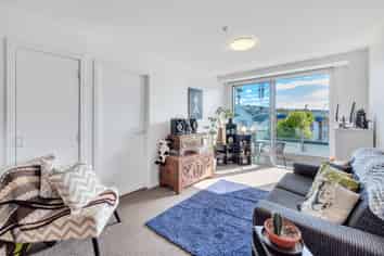 122/17 Link Crescent, Stanmore Bay