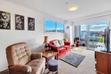 123/17 Link Crescent, Stanmore Bay