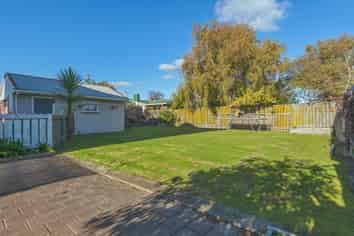 50 Holdsworth Avenue, Milson