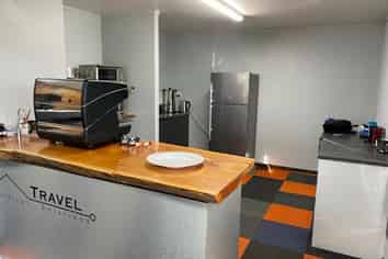 High Profile Showroom / Office