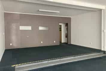 Last Shop in Tawa - Middle of the Shops