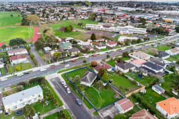 777 Sandringham Rd Extension, Mount Roskill