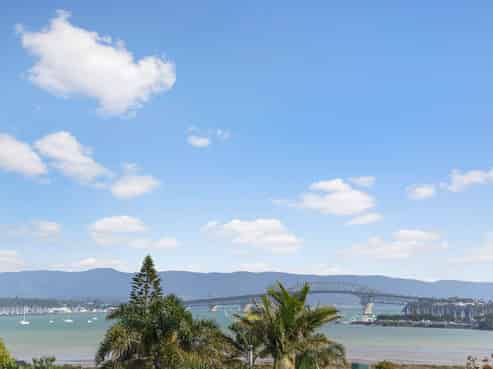 67D Lake Road, Belmont