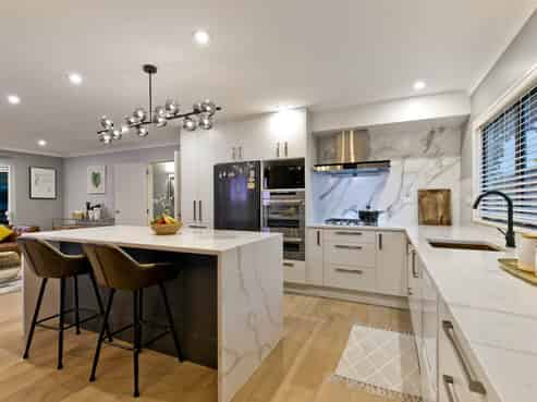 3 Advance Way, Albany