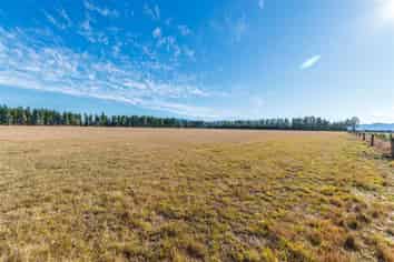 782 Wrights Road, Oxford